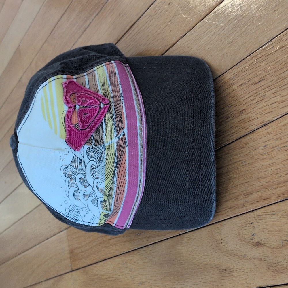 Roxy Women’s Snapback Hat Surf Skate Y2K Heart Logo Sunset Waves Cap